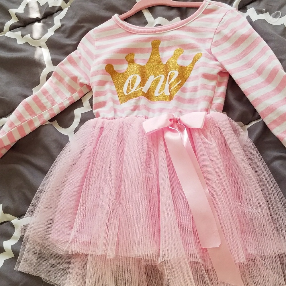 1st Birthday Dress. Pink and Gold